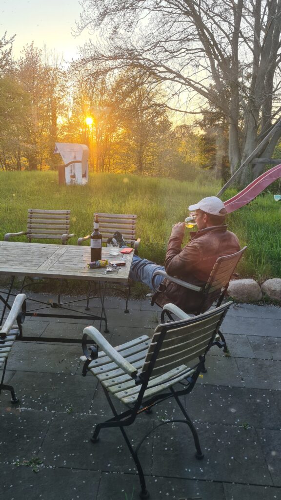 Der Herbergsvadder genießt seine Latifundien